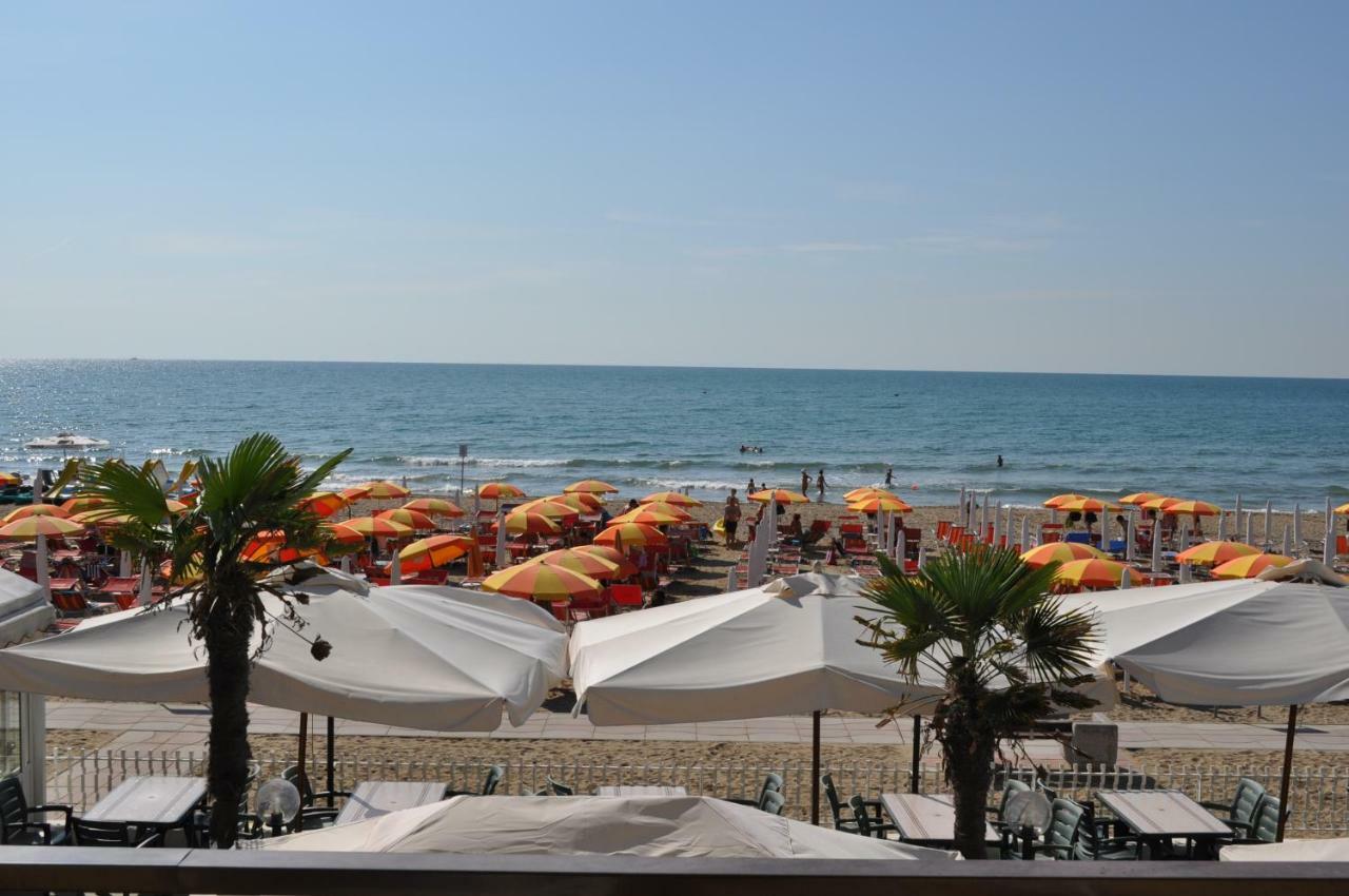 Hotel Righetto Fronte Mare Cavallino-Treporti Exterior foto